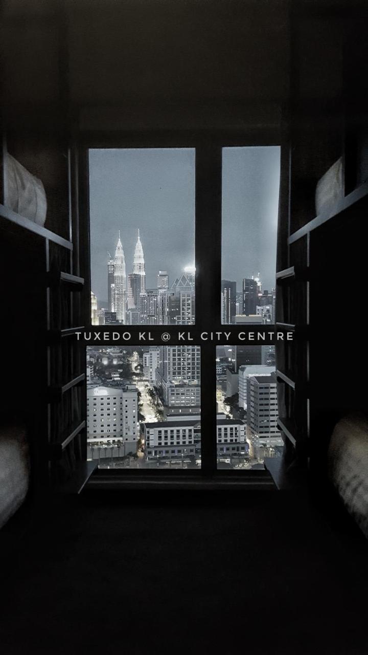 Tuxedo Kl No.1 Rooftop Pool W Skyscraper Views Hotel Kuala Lumpur Exterior photo